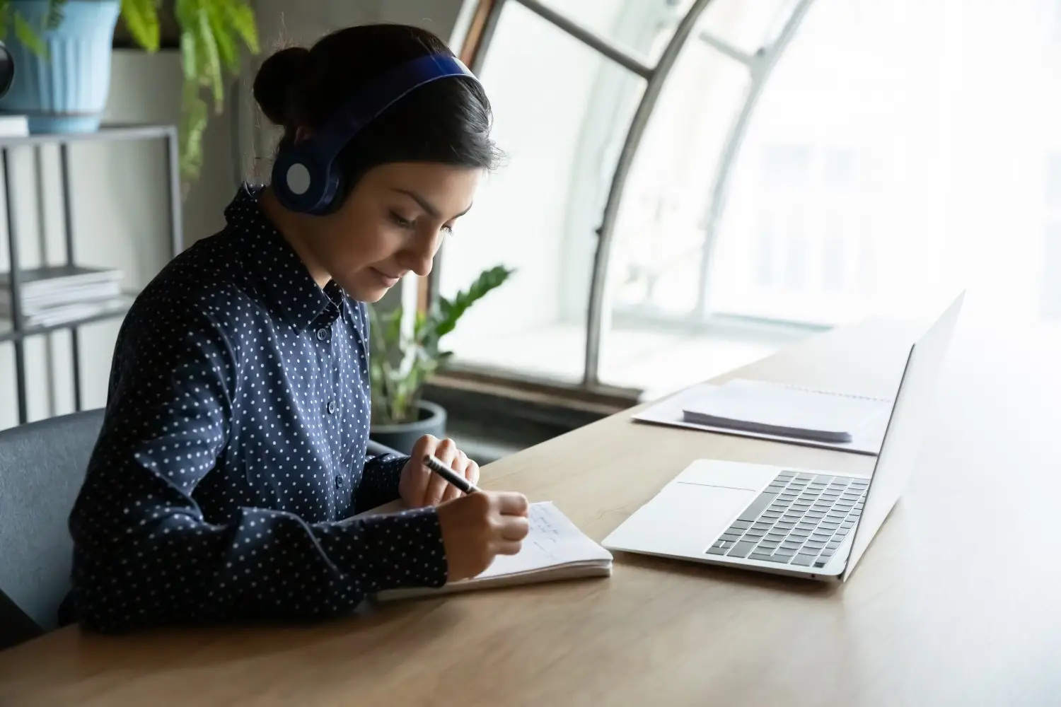  Business Owner Needs a Virtual Assistant